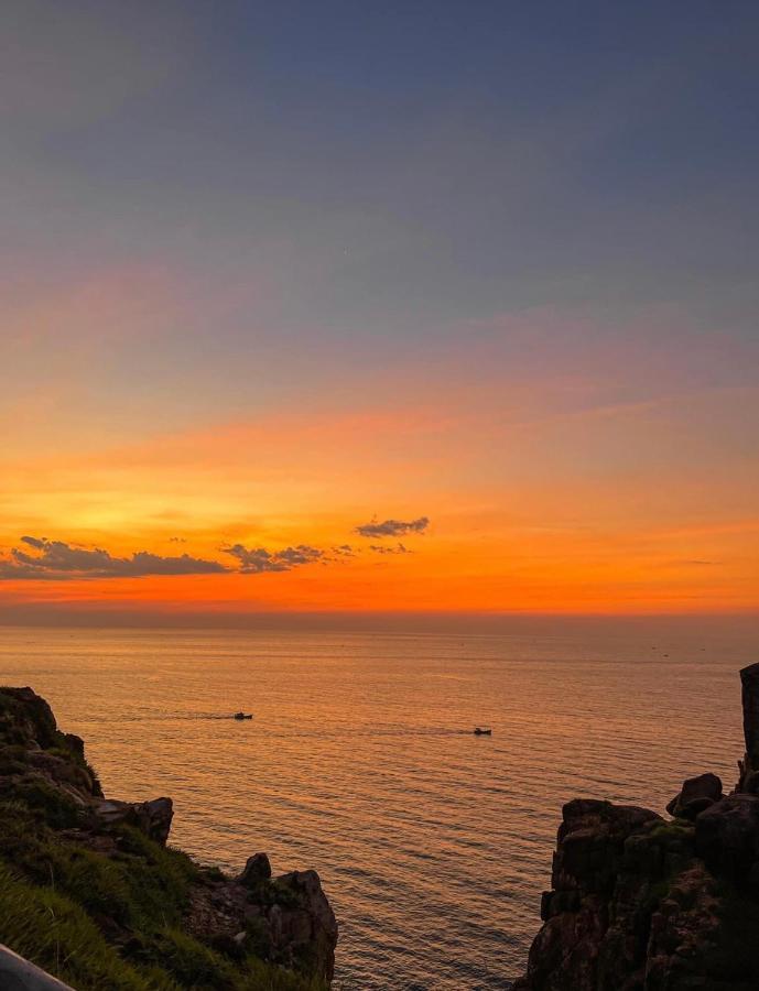 Khach San Nghinh Phong Beach Tuy Hoa Luaran gambar